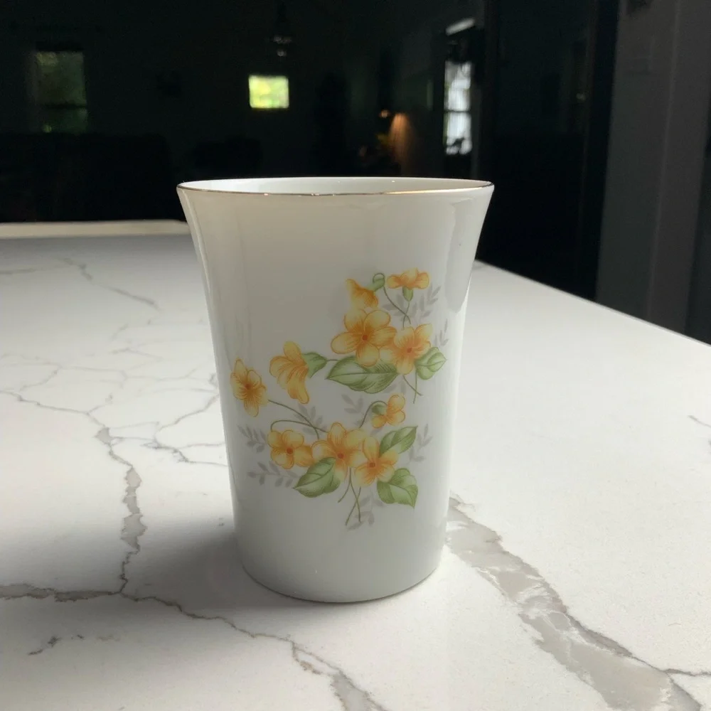 Vintage Floral Bathroom Set